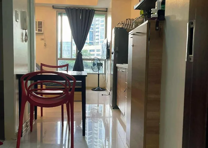 203tower2 Sunshine100 Pioneer Near Robinsoncybergate3 Edsa Boni Mrt *